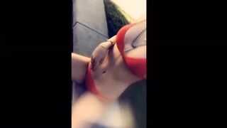 Bella Thorne Jerk off Challenge (with Moans)