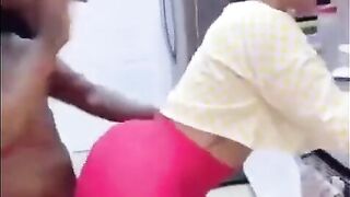 Big booty  twerking comp