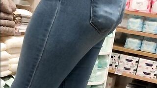 Thick Curvy Latina Shop Employee Voyeur