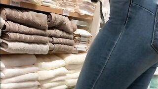 Thick Curvy Latina Shop Employee Voyeur