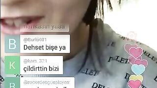 Canli Yayininda Show Yaparken Kaynanasi Cagirdi