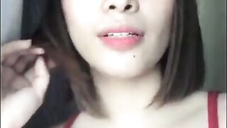 Hot Pinay Facebook LIVE