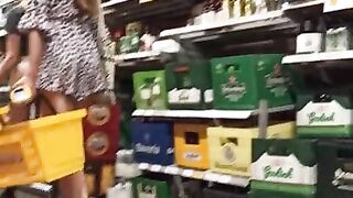 This girl loves to show her body in the supermarket