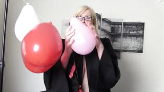 Mature Big Tit Teacher Enjoys some Balloon Popping Fun and a Wet Finger Fuck