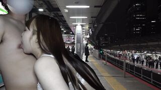 My Girlfriend Play my Nipple behind a Train Station