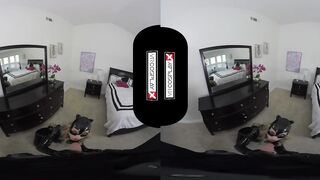 VR Sex With A Hot Catwoman Carmen Caliente Only on VRCosplayX.com