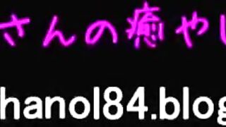 【個人撮影】小サイズのブルマ履かされてお尻ペンペンおねだりしちゃうママ