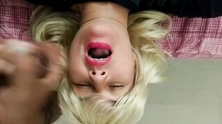 BEAUTIFUL BLONDE MILF FACE HD