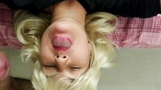 BEAUTIFUL BLONDE MILF FACE HD