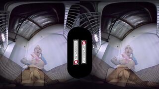 VR Cosplay X Fuck Kleio Valentien As Harley Quinn VR Porn