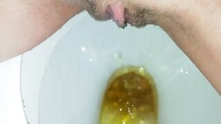 Menstrual Cup Removal and Peeing. Girl's Period Porn