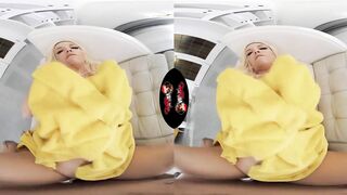 VRLatina - Curvy Blonde Latina Goddess Blonde Fesser Fucking