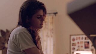 Alexandra Anna Daddario - ''True Detective'' s1e02