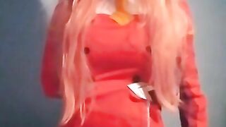 Zero Two undressing on cosplay - Shirotaku Kigurumi