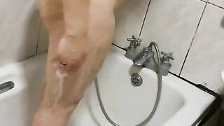 Surprises Big Ass Step Mom and Fuck her in the Bathroom.