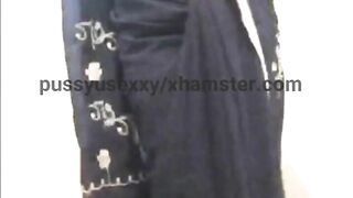 Desi Indian pretty aunty video call with boyfriend