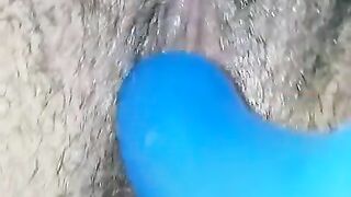 Fat pussy squirting for 3 min