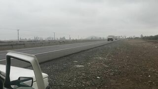 Hot slut mom undresses quietly and invites me to watch in highway