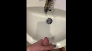 Shooting my cum in to the hotel sink