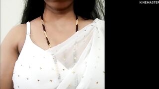 White saree me pushpa Aunty sex chat krte huye