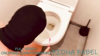 Mistress Fiona toilet cleaner