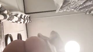 POV: Latina Leaves The Shower Snapchat: CRPRPEACH