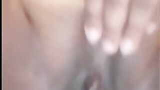 My deshi Muslim gf show ass on video call