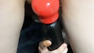 Extreme Squirting Orgasm MILF with vibrator