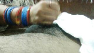 Hot bhabhi love my penis.