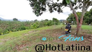 Trio Le Chupo el Coño Lleno de Leche a Mi Vecina - Medellín Colombia