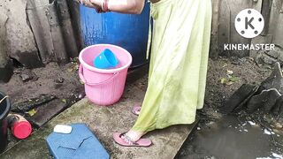 Anita yadav ki topless and hot bathing