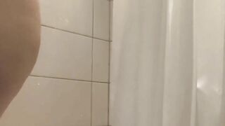 Watch mommy wash her soapy big tits and shave in the shower